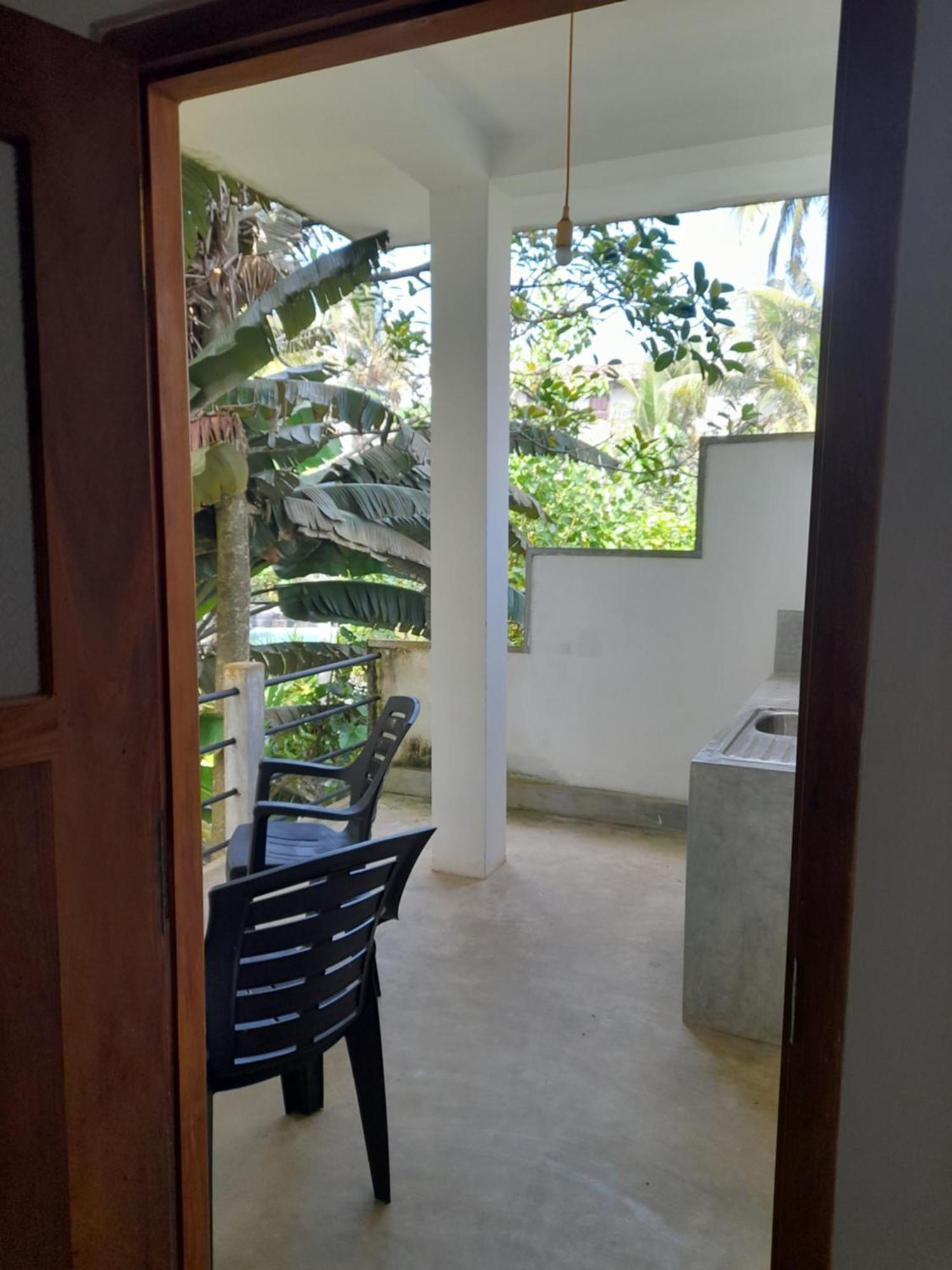 Mealanie'S House Hotel Unawatuna Exterior photo
